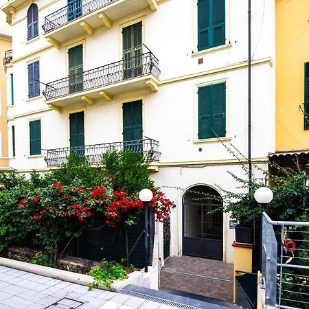 Sanremo Grand Central Apartment Eksteriør billede